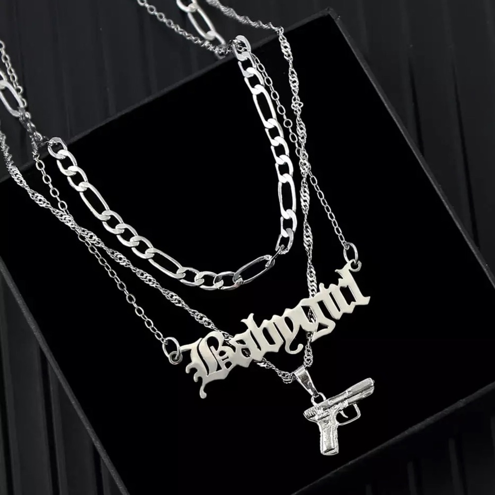Bbygirl Necklace Set